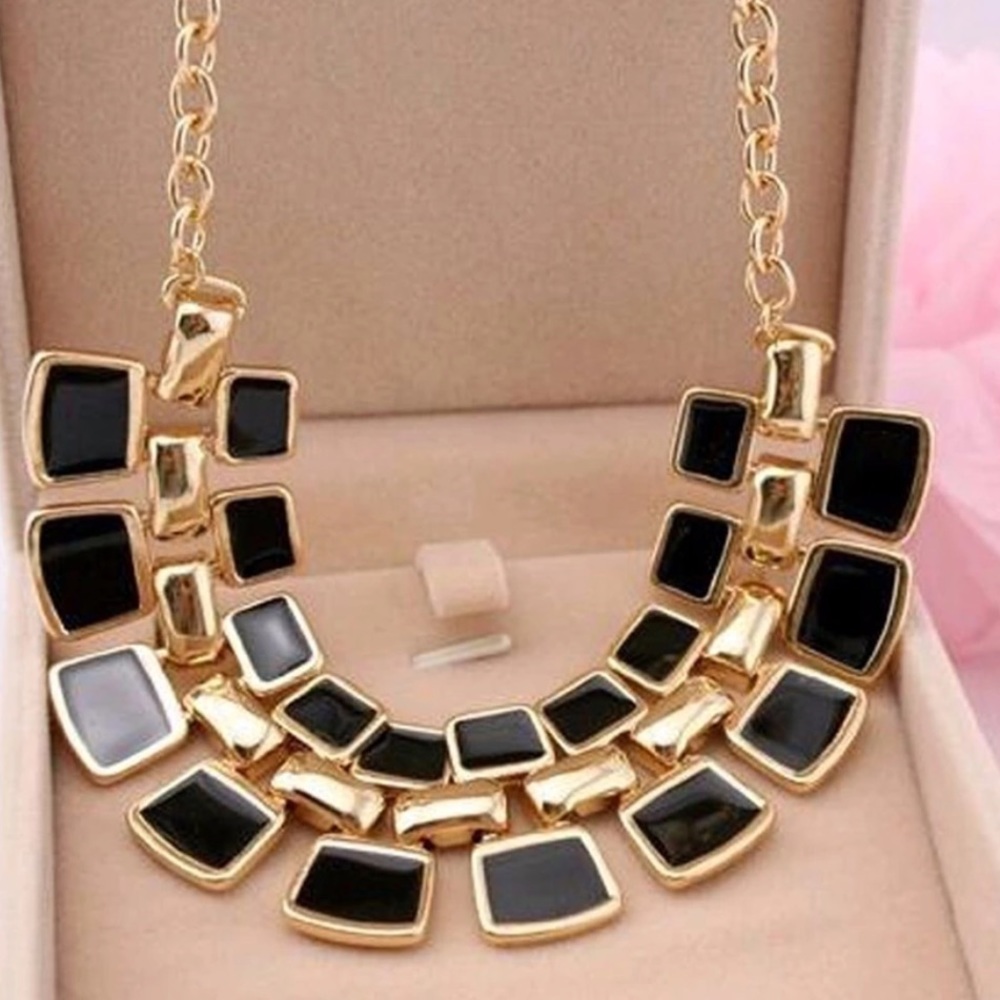 🆕 Necklace